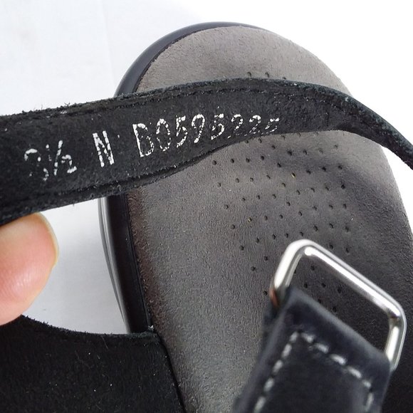 SAS Tabby Slingback Sandals Size 8.5 NARROW Black Leather Adjustable Comfort - Picture 11 of 11